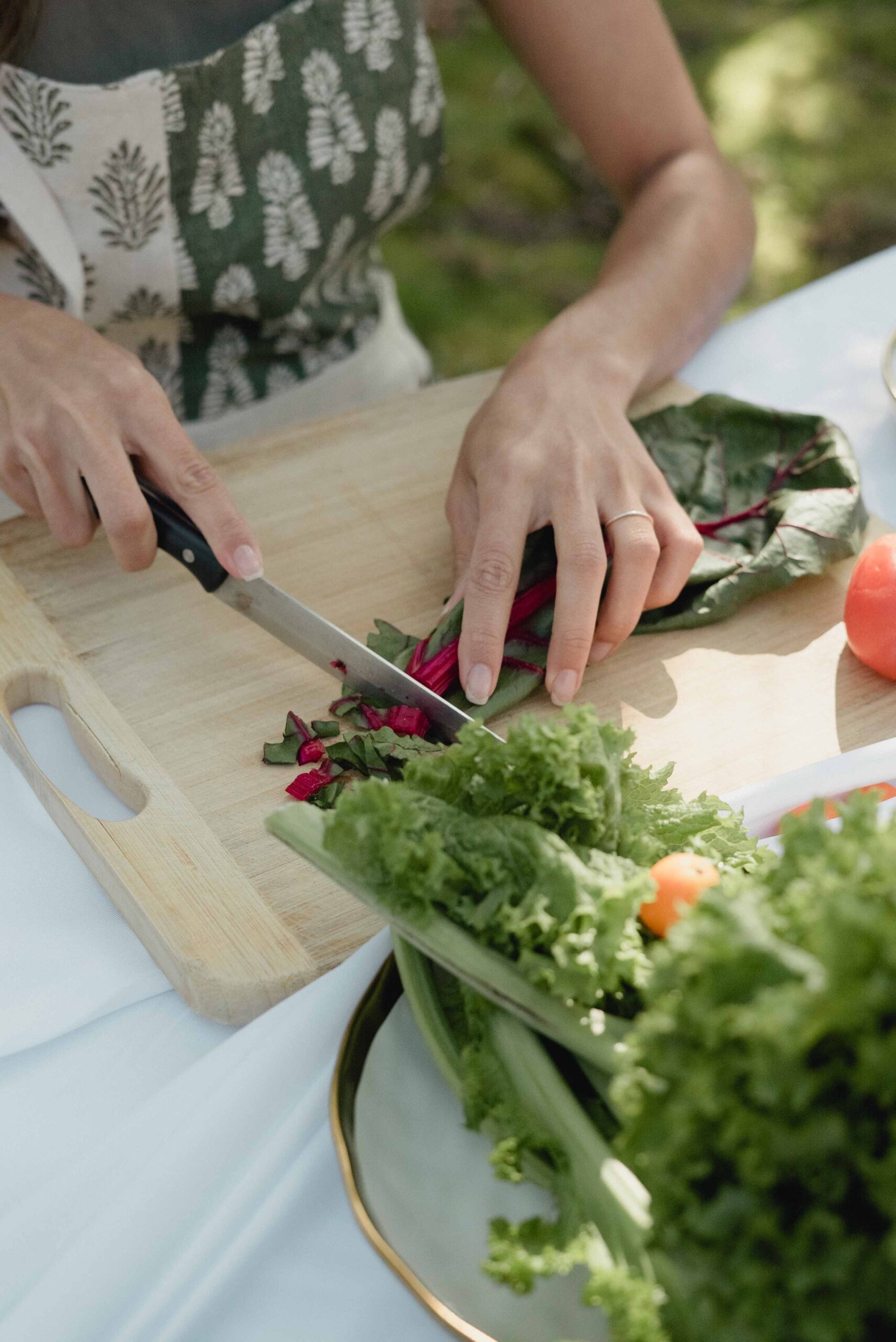 Image - woman chopping herbs